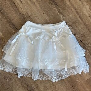 White skirt size xs